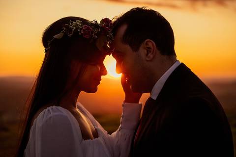 As melhores ideias e inspirações criativas de fotos para ensaio pré wedding no Morro do Capuava - SP'