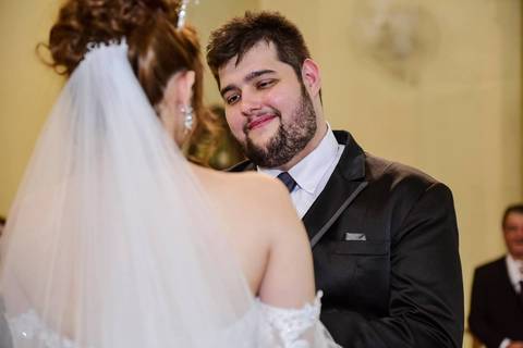 As melhores ideias e inspirações criativas de fotos da cerimônia na igreja Paróquia Nossa Senhora do Bom Conselho - SP'