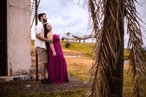As melhores ideias e inspirações criativas de fotos para ensaio pré wedding no  Avião de Araçariguama em São Paulo'