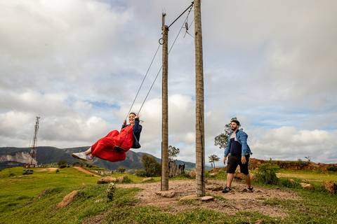 As melhores ideias e inspirações criativas de fotos para ensaio pré wedding no Morro do Capuava - SP'