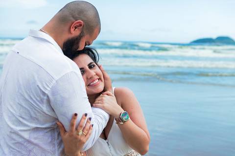 As melhores ideias e inspirações criativas de fotos para ensaio pré wedding na Praia do Tombo - Mirante de Vidro - Guarujá'