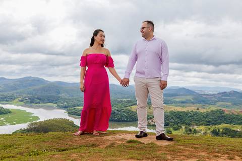 As melhores ideias e inspirações criativas de fotos para ensaio pré wedding no Morro do Capuava - SP'