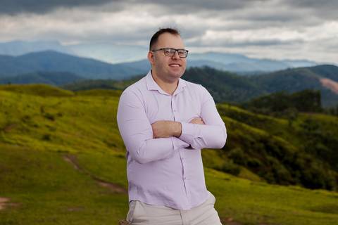 As melhores ideias e inspirações criativas de fotos para ensaio pré wedding no Morro do Capuava - SP'