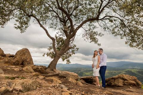 As melhores ideias e inspirações criativas de fotos para ensaio pré wedding no Morro do Capuava - SP'