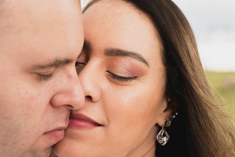 As melhores ideias e inspirações criativas de fotos para ensaio pré wedding no Morro do Capuava - SP'