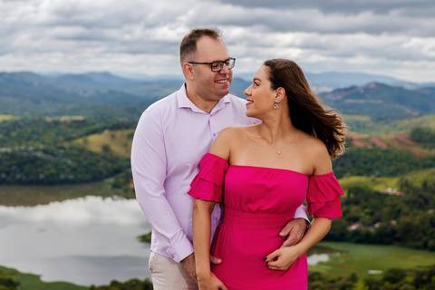 As melhores ideias e inspirações criativas de fotos para ensaio pré wedding no Morro do Capuava - SP'
