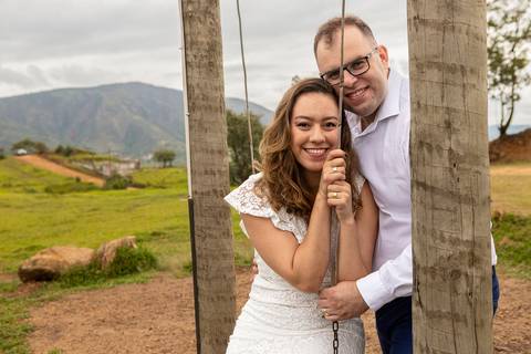 As melhores ideias e inspirações criativas de fotos para ensaio pré wedding no Morro do Capuava - SP'