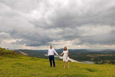As melhores ideias e inspirações criativas de fotos para ensaio pré wedding no Morro do Capuava - SP'