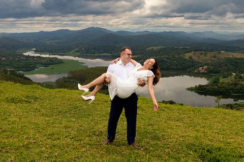 As melhores ideias e inspirações criativas de fotos para ensaio pré wedding no Morro do Capuava - SP'
