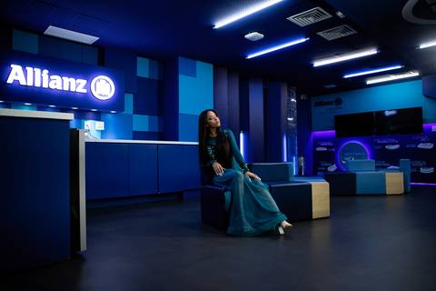 As melhores ideias e inspirações criativas de fotos para ensaio de debutante no Allianz Parque (Estádio do Palmeiras)'