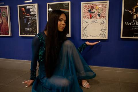 As melhores ideias e inspirações criativas de fotos para ensaio de debutante no Allianz Parque (Estádio do Palmeiras)'