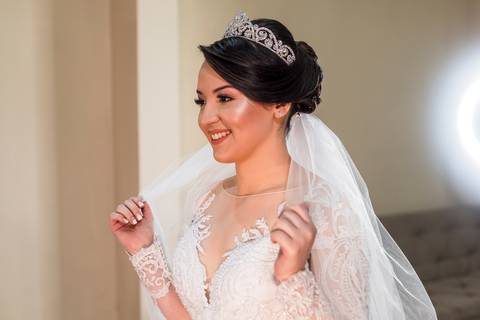 As melhores ideias e inspirações criativas de fotos do making of da noiva  no Espaço Garden Fest Arujá - SP'