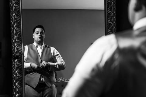 As melhores ideias e inspirações criativas de fotos do making of do noivo  no Espaço Garden Fest Arujá - SP'