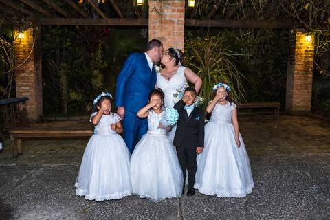 As melhores ideias e inspirações criativas de fotos  no Espaço Vista Verde'