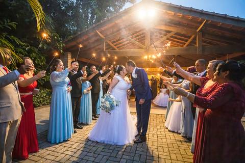 As melhores ideias e inspirações criativas de fotos  no Espaço Vista Verde'