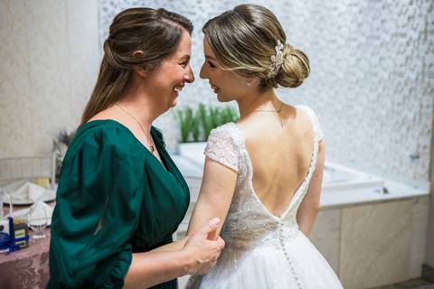 As melhores ideias e inspirações criativas do making of da noiva no Buffet Venturi - SP'