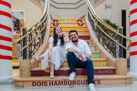 As melhores ideias e inspirações criativas de fotos para ensaio pré wedding no Méqui 1000 - Av. Paulista'