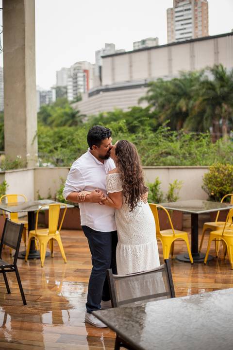 As melhores ideias e inspirações criativas de fotos para ensaio pré wedding na Av. Paulista - SP'