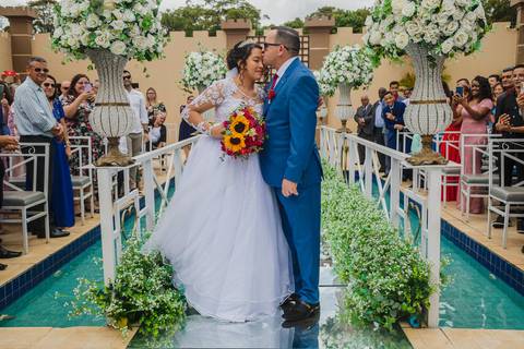 As melhores ideias e inspirações criativas de casamento no Buffet Reis Recepções'