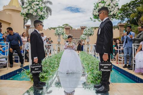 As melhores ideias e inspirações criativas de casamento no Buffet Reis Recepções'
