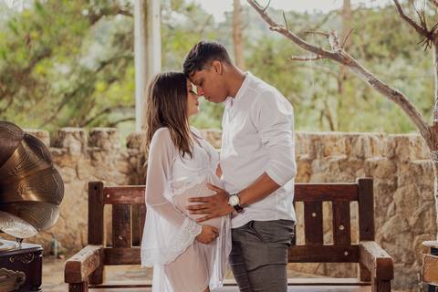 As melhores ideias e inspirações criativas de fotos de gestante feito no Sítio das Borboletas'