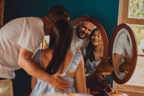 As melhores ideias e inspirações criativas de fotos para ensaio pré wedding na Vinícola Don Pato - Antiquário - Maria Fumaça - São Roque '