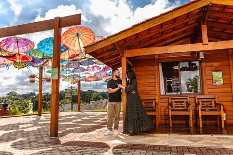 As melhores ideias e inspirações criativas de fotos para ensaio pré wedding na Vinícola Don Pato - Antiquário - Maria Fumaça - São Roque '