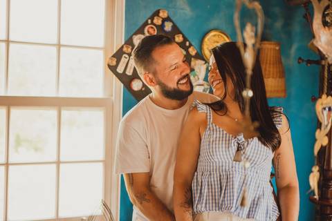 As melhores ideias e inspirações criativas de fotos para ensaio pré wedding na Vinícola Don Pato - Antiquário - Maria Fumaça - São Roque '