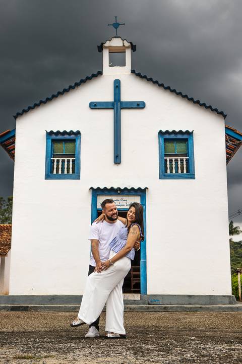 As melhores ideias e inspirações criativas de fotos para ensaio pré wedding na Vinícola Don Pato - Antiquário - Maria Fumaça - São Roque '