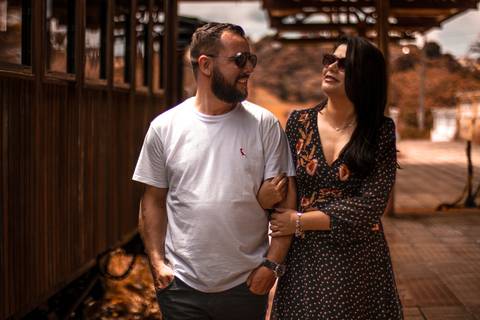 As melhores ideias e inspirações criativas de fotos para ensaio pré wedding na Vinícola Don Pato - Antiquário - Maria Fumaça - São Roque '