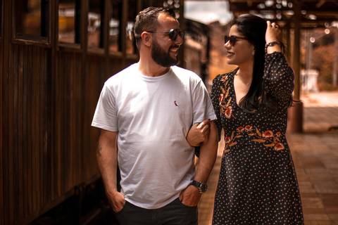 As melhores ideias e inspirações criativas de fotos para ensaio pré wedding na Vinícola Don Pato - Antiquário - Maria Fumaça - São Roque '