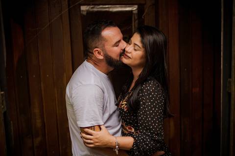 As melhores ideias e inspirações criativas de fotos para ensaio pré wedding na Vinícola Don Pato - Antiquário - Maria Fumaça - São Roque '