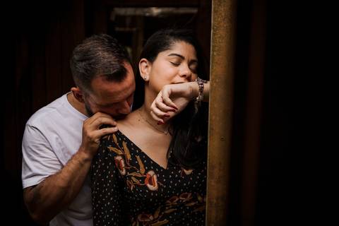 As melhores ideias e inspirações criativas de fotos para ensaio pré wedding na Vinícola Don Pato - Antiquário - Maria Fumaça - São Roque '