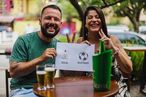 As melhores ideias e inspirações criativas de fotos para ensaio pré wedding na Vinícola Don Pato - Antiquário - Maria Fumaça - São Roque '