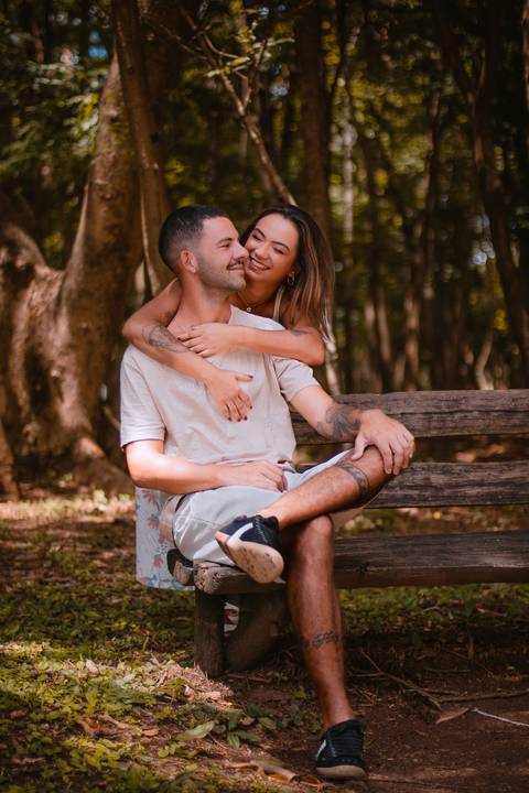 As melhores ideias e inspirações criativas de fotos para ensaio pré wedding no parque Vila Lobos - SP'