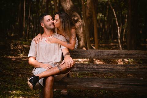 As melhores ideias e inspirações criativas de fotos para ensaio pré wedding no parque Vila Lobos - SP'