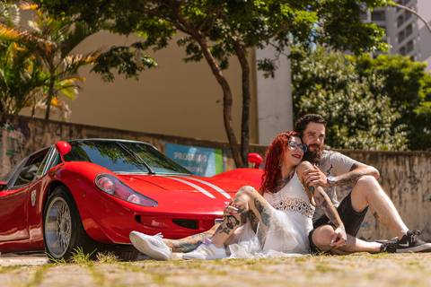 As melhores ideias e inspirações criativas de fotos para ensaio pré wedding no Beco do Batman - Veloso - São Paulo'