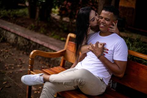 As melhores ideias e inspirações criativas de fotos para ensaio pré wedding na Brasital - São Roque - SP'