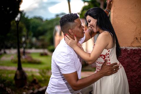 As melhores ideias e inspirações criativas de fotos para ensaio pré wedding na Brasital - São Roque - SP'