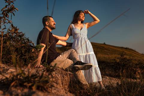 As melhores ideias e inspirações criativas de fotos para ensaio pré wedding no Morro do Capuava - SP'