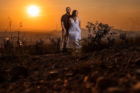 As melhores ideias e inspirações criativas de fotos para ensaio pré wedding no Morro do Capuava - SP'
