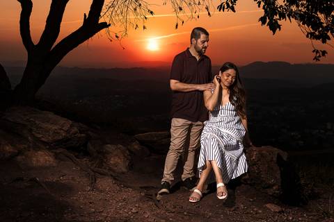 As melhores ideias e inspirações criativas de fotos para ensaio pré wedding no Morro do Capuava - SP'