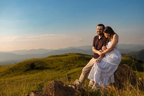 As melhores ideias e inspirações criativas de fotos para ensaio pré wedding no Morro do Capuava - SP'