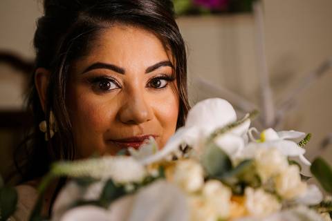 As melhores ideias e inspirações criativas do making of da noiva no espaço Mansão Fato - SP'