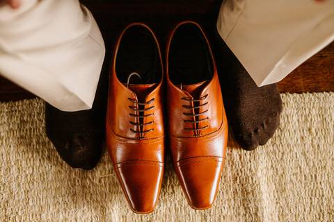 As melhores ideias e inspirações criativas do making of do noivo no espaço Chácara Ana's Buffet'