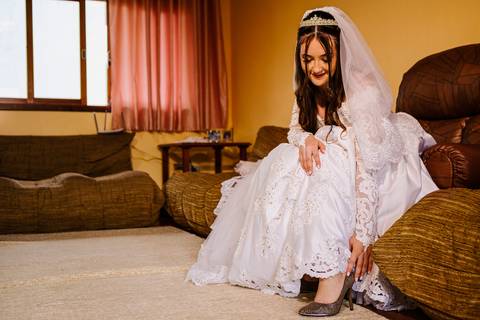 As melhores ideias e inspirações criativas do making of da noiva no espaço Chácara Ana's Buffet'