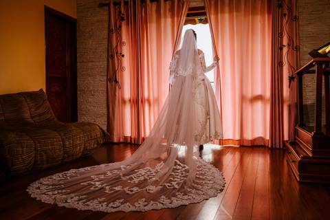 As melhores ideias e inspirações criativas do making of da noiva no espaço Chácara Ana's Buffet'