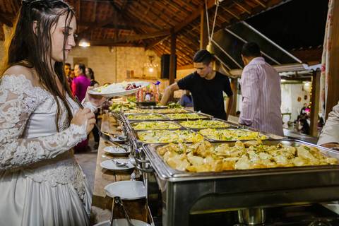As melhores ideias e inspirações criativas de casamento no espaço Chácara Ana's Buffet'