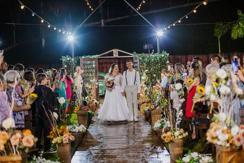 As melhores ideias e inspirações criativas de casamento no espaço Chácara Cerejeira - Guarulhos'