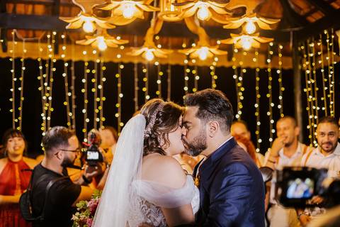 As melhores ideias e inspirações criativas de casamento no espaço Chácara Cerejeira - Guarulhos'